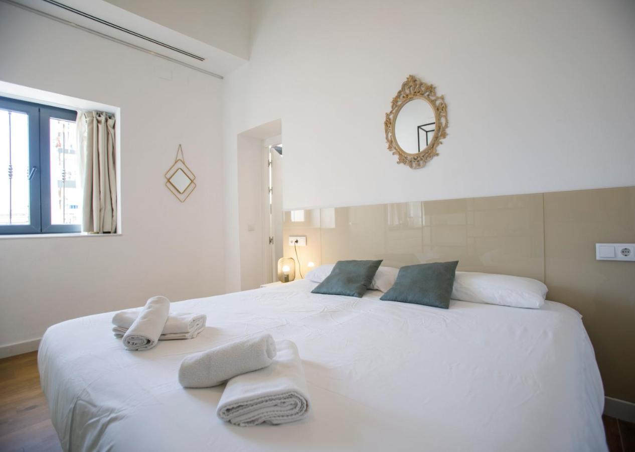 Rentalsevilla Cardenal Cervantes IV Sevilha Exterior foto